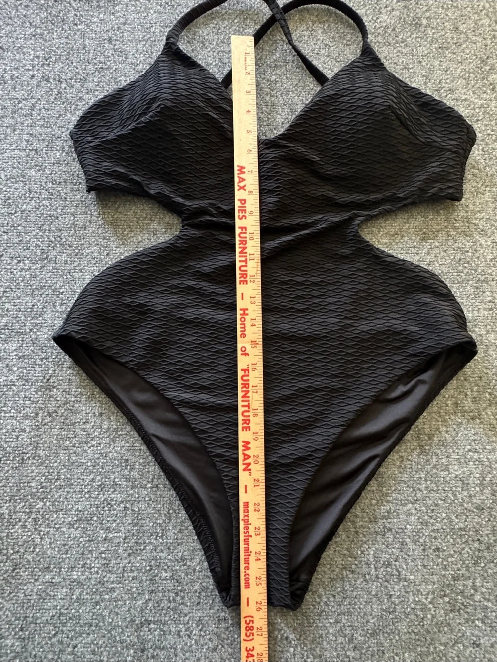Victoria’s Secret Cut Out Cheeky One Piece Swimsuit XXL Textured Black